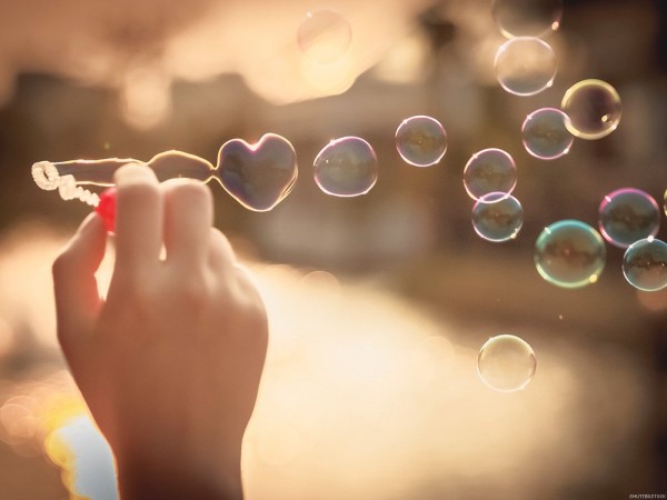Nếu được gửi một câu tới Crush, 12 anh chàng hoàng đạo sẽ nói gì cho ngầu?