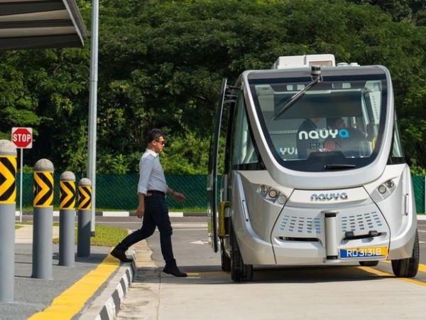 Singapore sẽ sử dụng xe buýt tự lái vào năm 2022