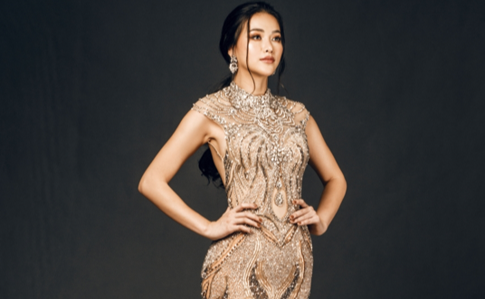  Phương Khánh tung bộ ảnh mới trước thềm chung kết "Miss Earth 2019"
