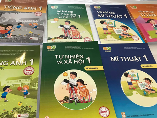 NXB Giáo dục: Sẽ tăng giá sách giáo khoa của chương trình phổ thông mới