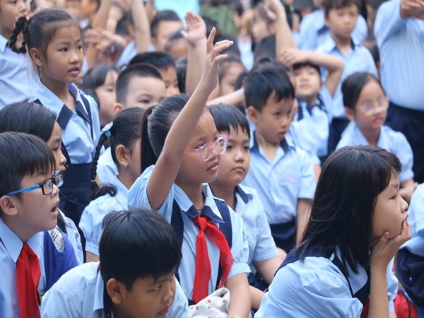 “Thần dân” trường Tiểu học Tân Hương chinh phục tiếng Anh cùng “Power Now – Khai phóng tiềm năng” 