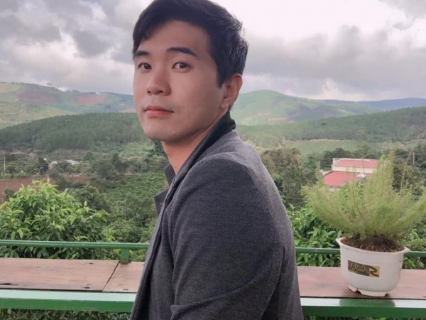 Trai đẹp Hàn Quốc "bặp bẹ" tiếng Việt, tìm người yêu tại "Love House" mùa 10