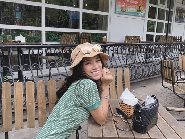 Hotgirl cover Thương Võ: Từ học trò Mỹ Tâm đến ca sĩ mạng "triệu view"