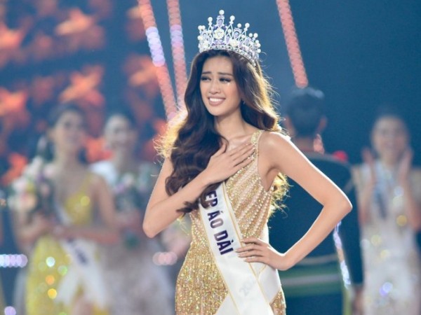 Hoa hậu Khánh Vân hay đám mây sẵn sàng bay cao cùng Miss Universe Việt Nam 