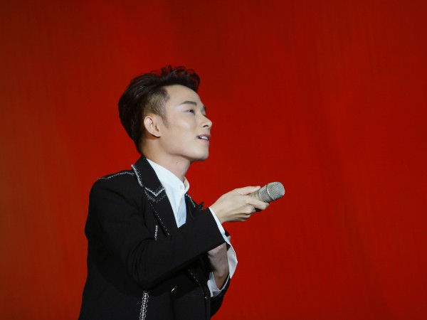 Trúc Nhân khởi động năm 2020 bằng dự án âm nhạc ý nghĩa của nhạc sĩ Hứa Kim Tuyền