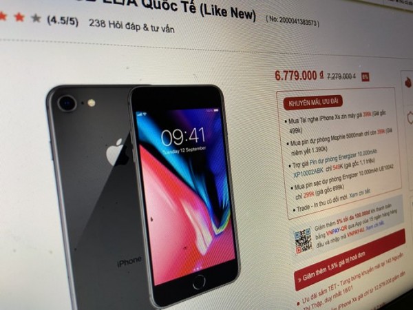 iPhone 8 quốc tế cũ tràn về Việt Nam với giá hơn 6 triệu đồng dịp cận Tết