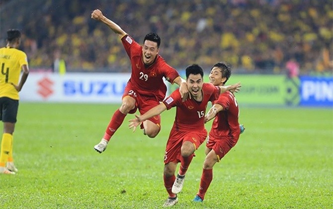 Fan hâm mộ bóng đá Đông Nam Á ủng hộ lối chơi đẹp của đội tuyển Việt Nam