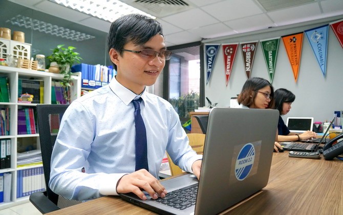 Chàng sinh viên khiếm thị và khát khao chinh phục giảng đường