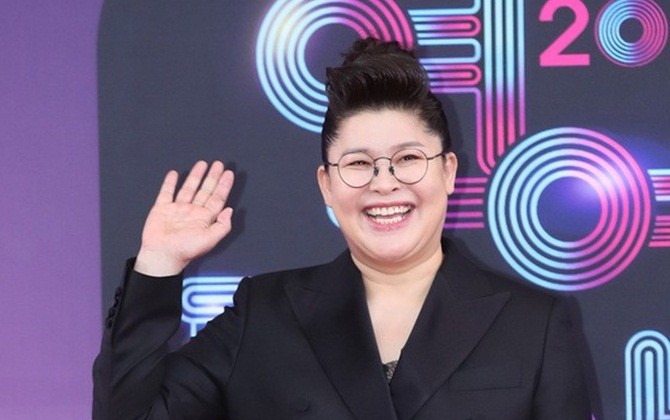 Lần đầu tiên trong lịch sử K-Biz có một nữ nghệ sĩ hài giành giải Daesang tại KEA2018