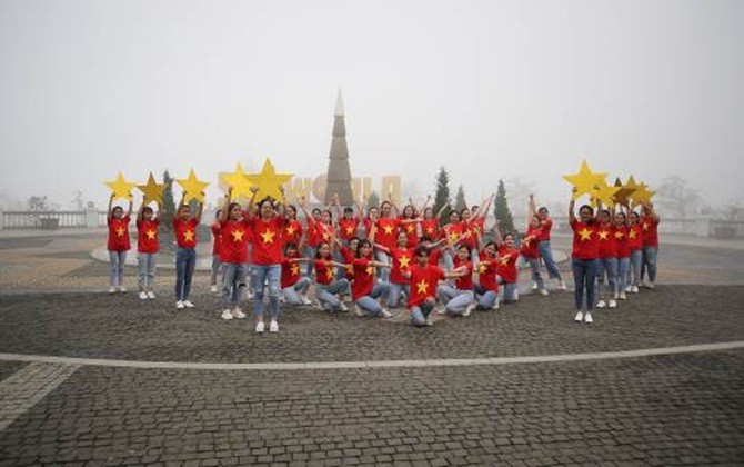 Công viên Sun World náo nhiệt trong vòng bán kết Flashmob