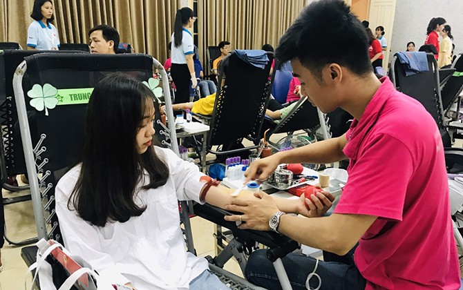 Phát động hiến máu tình nguyện trong khối trường học thủ đô trong năm học mới